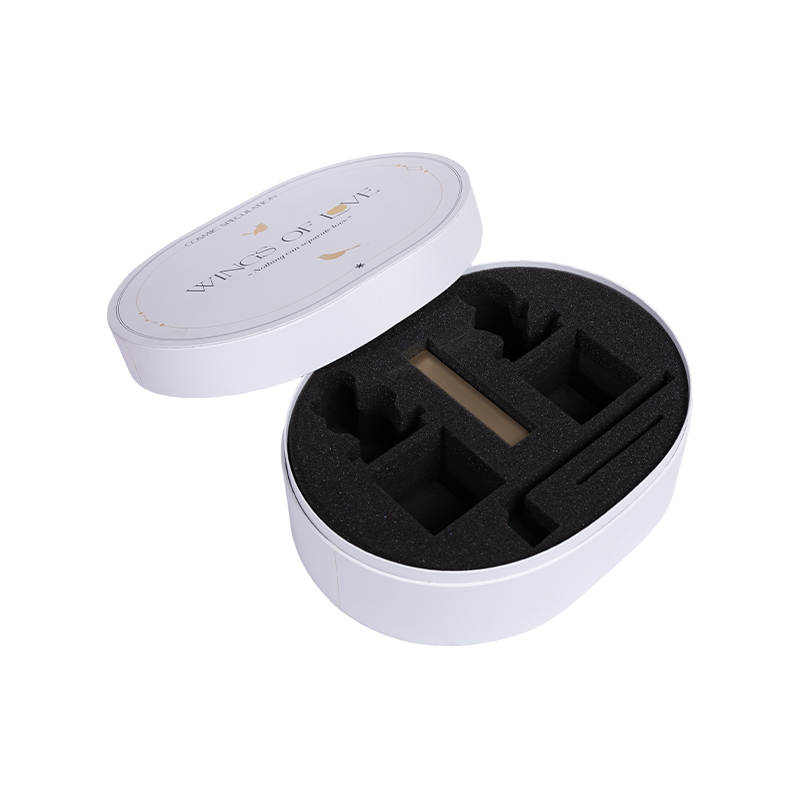 Lorem Nativitatis et Seres New Anno Gift Box Cum Lid