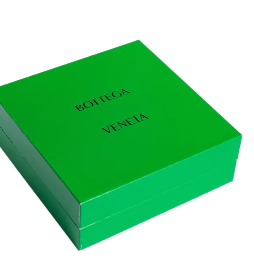 Magna Firstic Donum Box: De Ars De Consilio Design Requirements et magnetica Fibula virtus